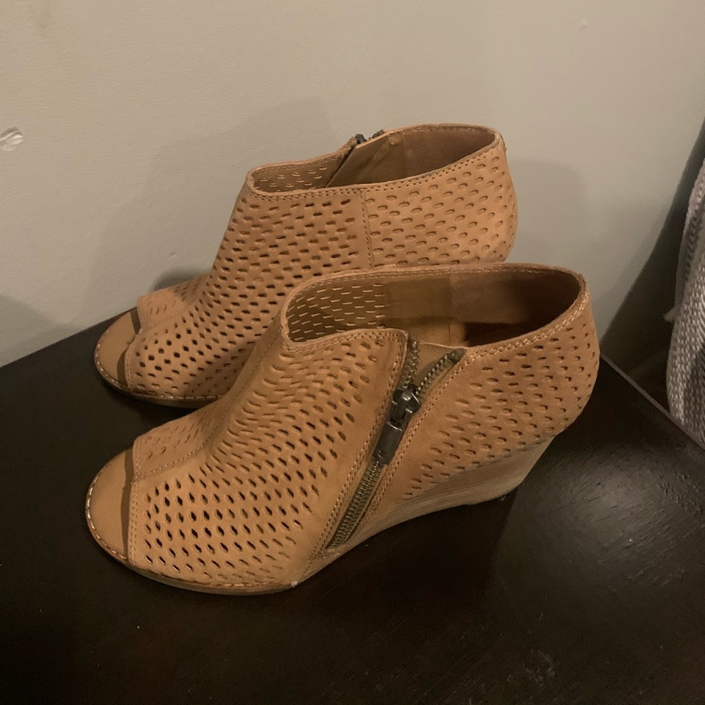 Lucky Brand wedge booties/sandals